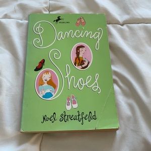 Dancing shoes - Noel Streatfield